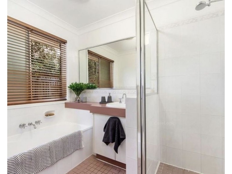 13 Bradfield Dr, Brassall QLD 4305