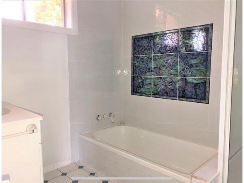 8 Trudy Street, Raceview QLD 4305