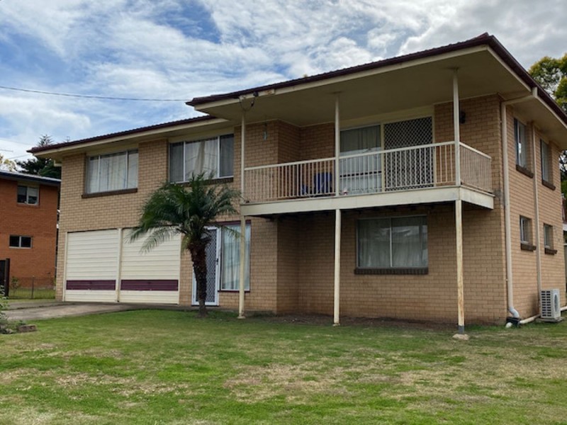 8 Trudy Street, Raceview QLD 4305