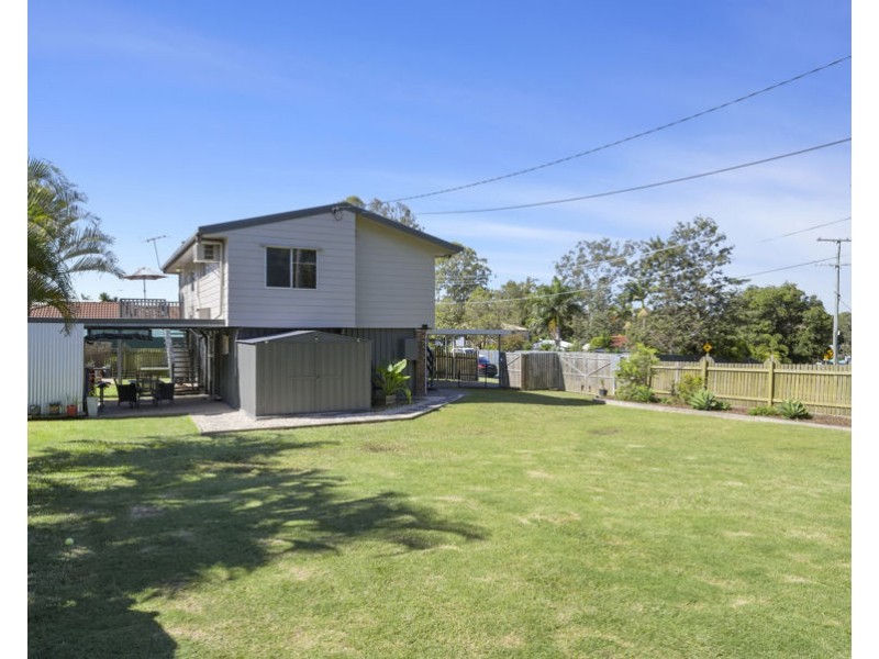 2 Tamatea Dr, Bellbird Park QLD 4300