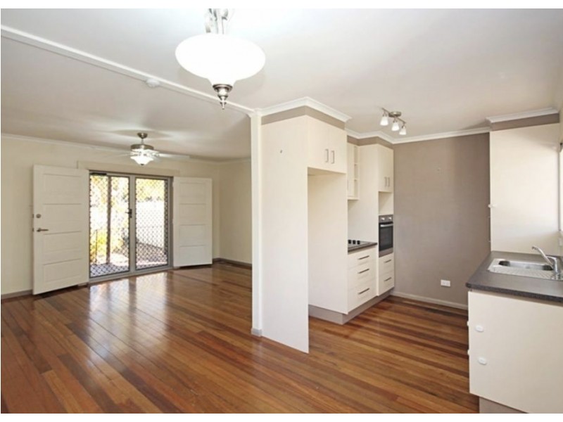 109 Fernvale Rd, Brassall QLD 4305