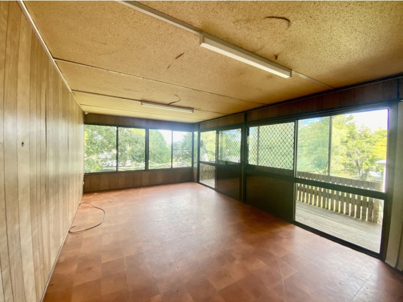 13 Mossom St, North Ipswich QLD 4305