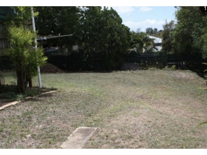 13 Mossom St, North Ipswich QLD 4305
