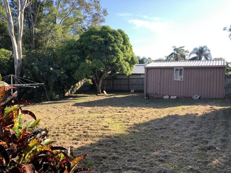 6 Kraatz Ave, Loganlea QLD 4131