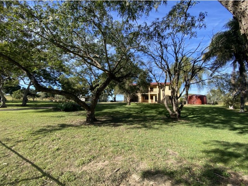 45 Trowers Rd, Pine Mountain QLD 4306