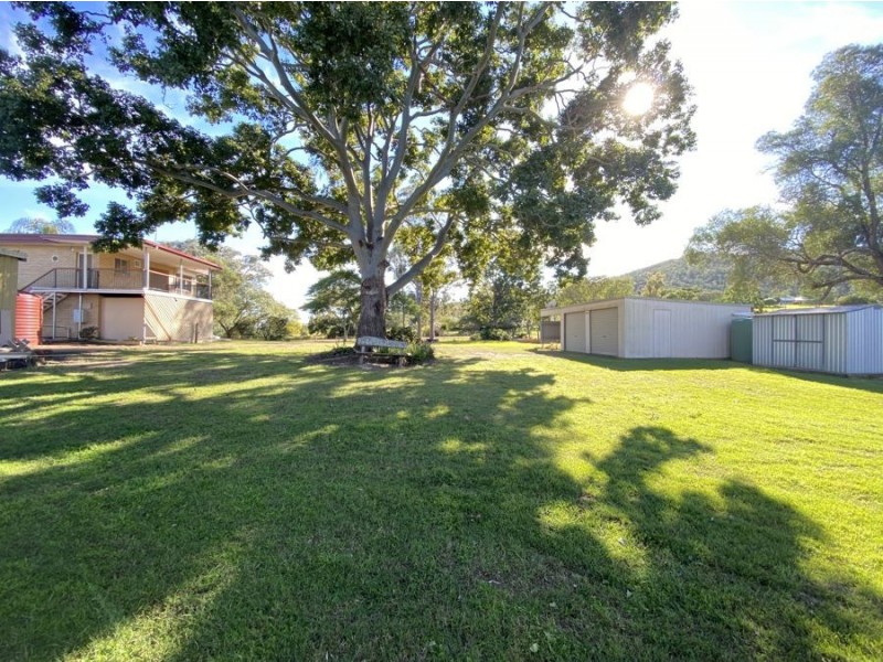 45 Trowers Rd, Pine Mountain QLD 4306