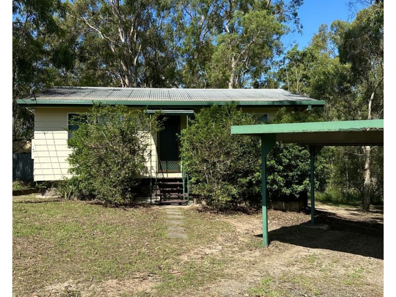 40 Leonard St, Yamanto QLD 4305