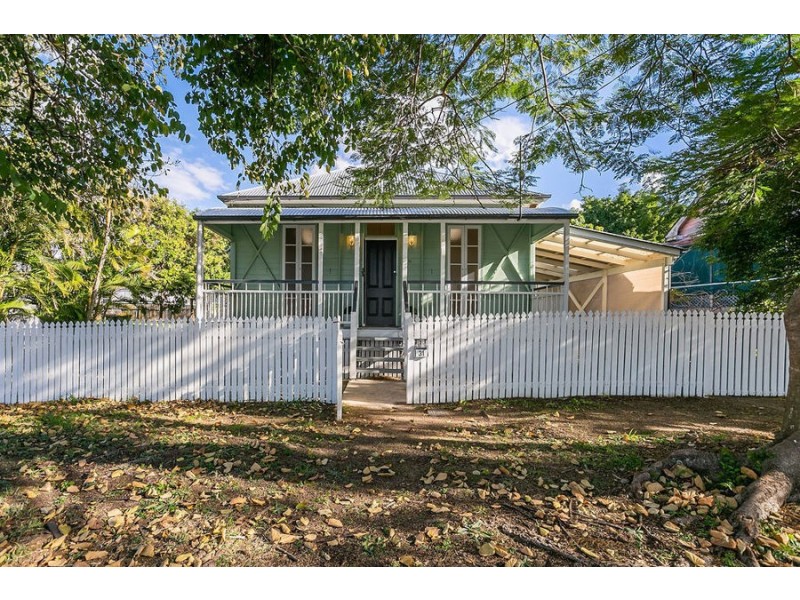 31 Canning Street, North Ipswich QLD 4305