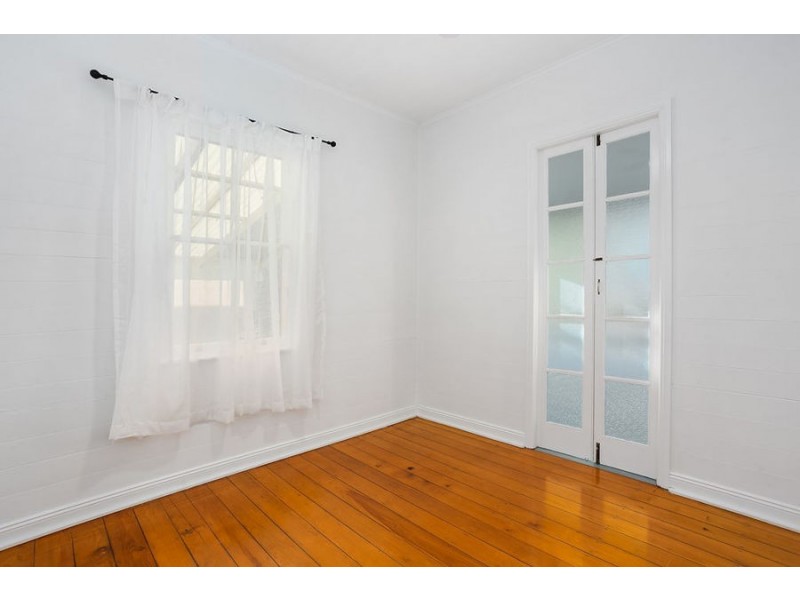 31 Canning Street, North Ipswich QLD 4305