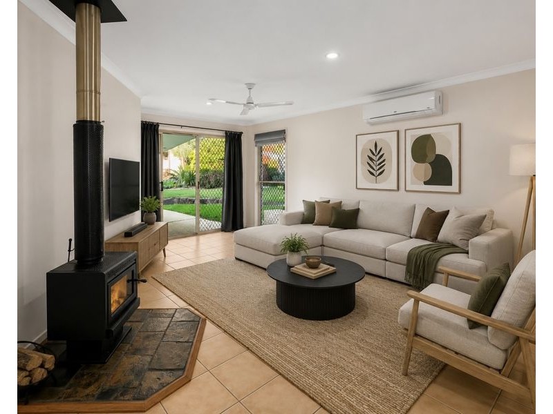 10 Wattle Crescent, Raceview QLD 4305
