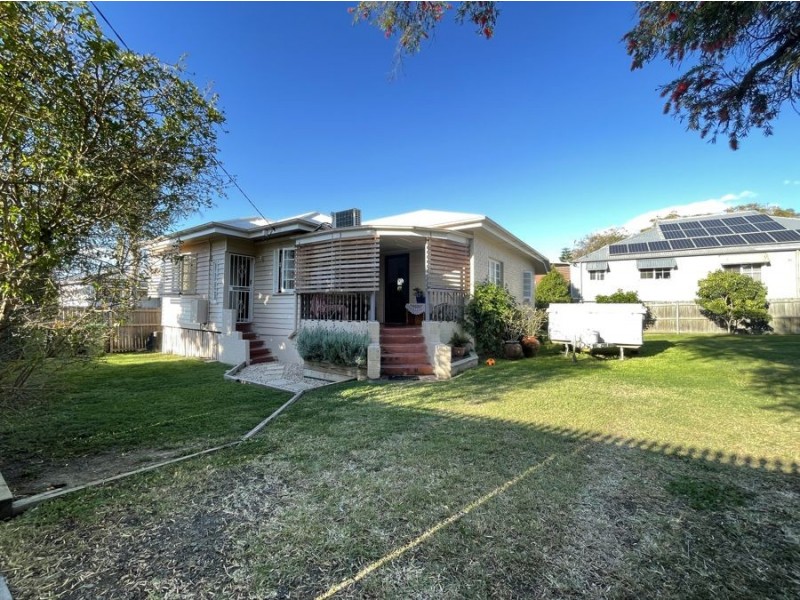1 Otley St, East Ipswich QLD 4305