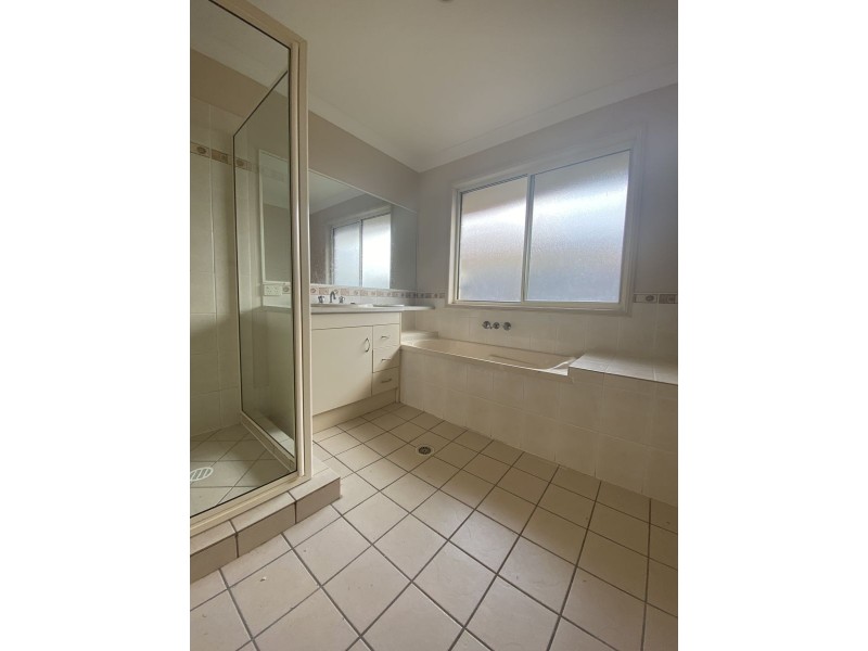14 Gladys St, Doolandella QLD 4077