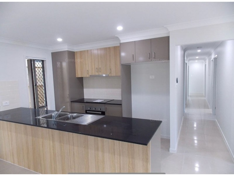 15 Lark Place, Redbank Plains QLD 4301