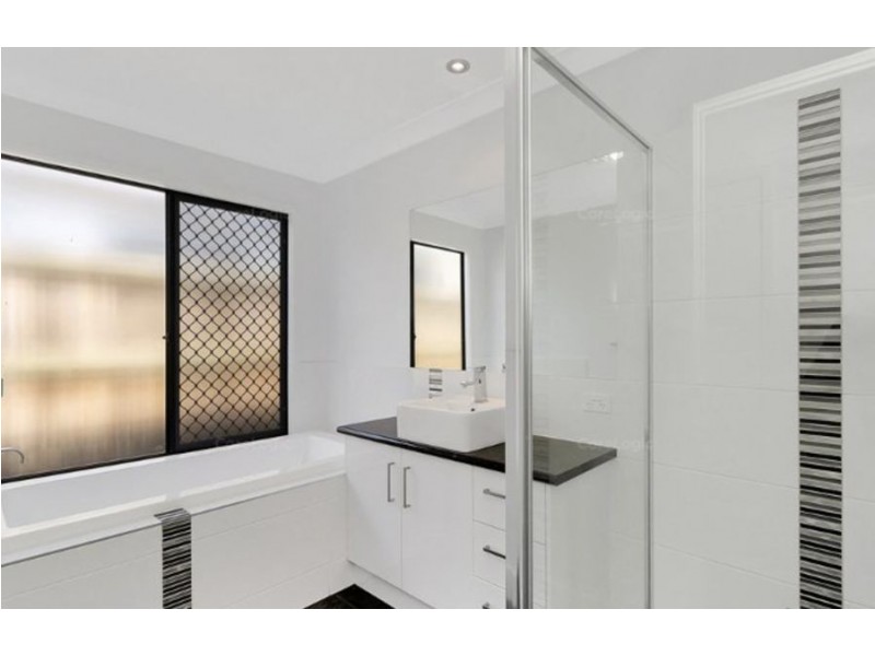 5A William St, Bundamba QLD 4304