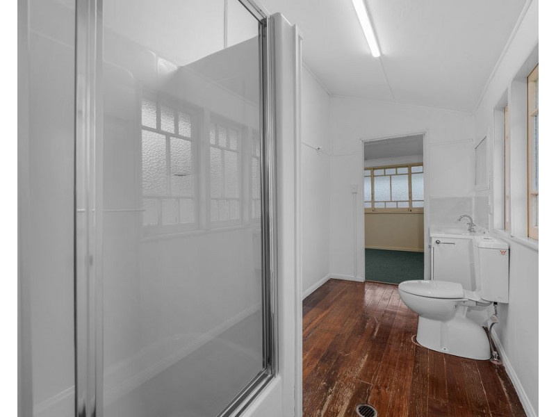 119 Whitehill Road, Eastern Heights QLD 4305