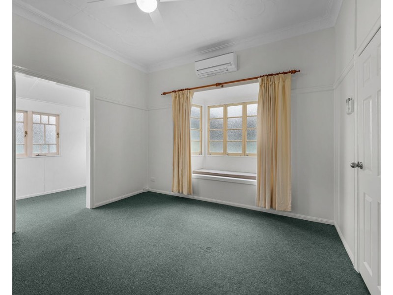 119 Whitehill Road, Eastern Heights QLD 4305