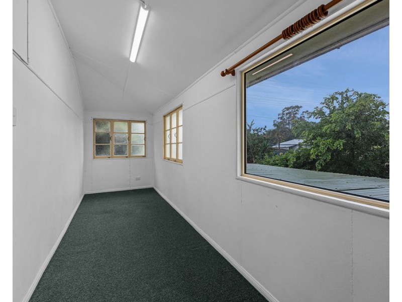 119 Whitehill Road, Eastern Heights QLD 4305