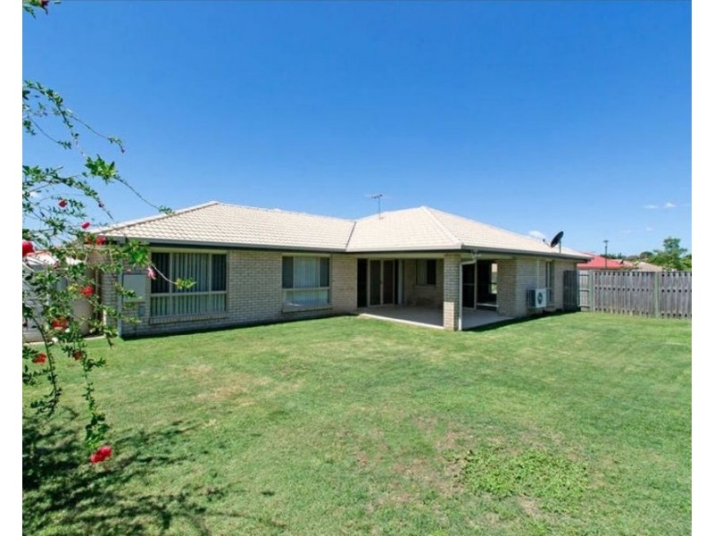 2 Beaver Crs, Redbank Plains QLD 4301