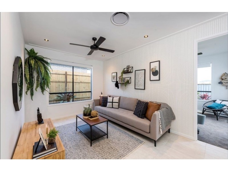 28 Soul Crs, South Ripley QLD 4306