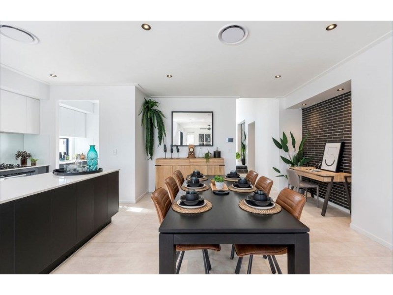 28 Soul Crs, South Ripley QLD 4306