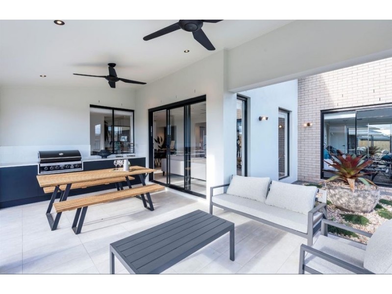 28 Soul Crs, South Ripley QLD 4306