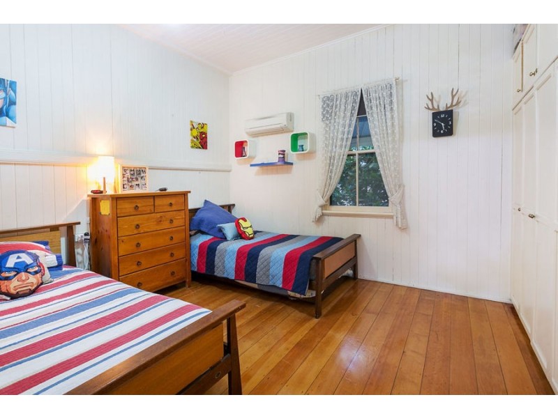 20 Stephenson Street, Sadliers Crossing QLD 4305