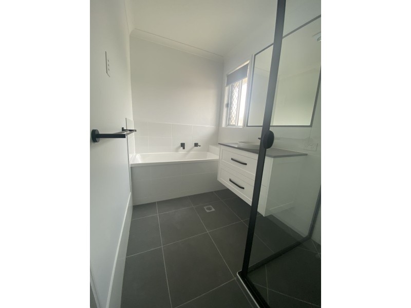 7 Gascoyne St, Plainland QLD 4341