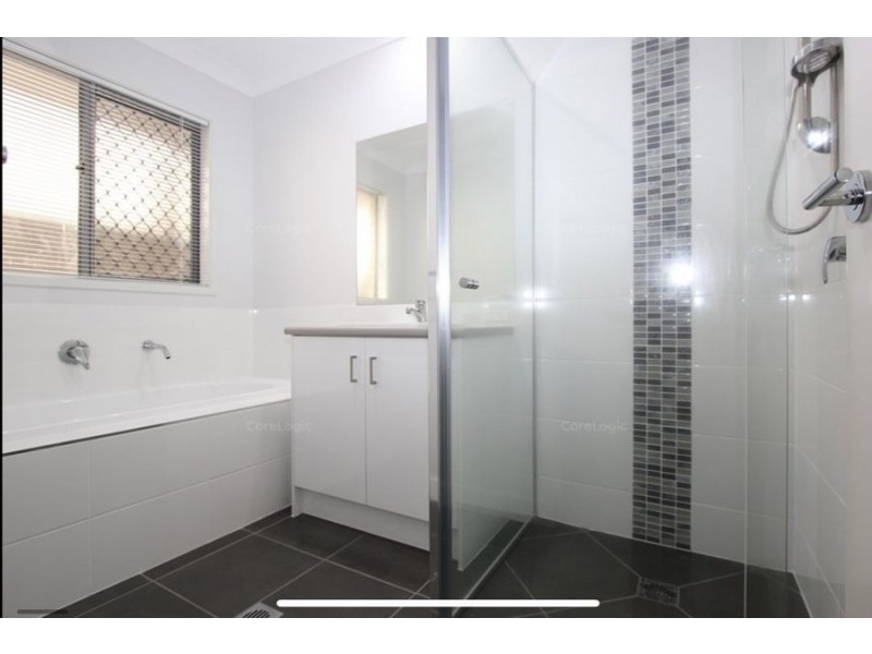 13 Lark Place, Redbank Plains QLD 4301