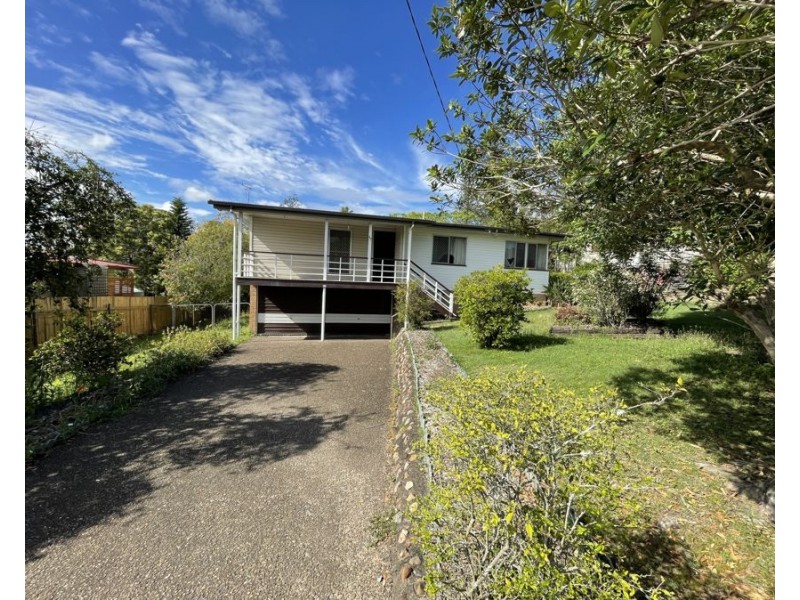 67 Brisbane Road, Riverview QLD 4303