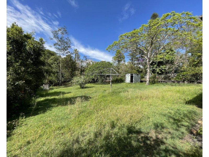 67 Brisbane Road, Riverview QLD 4303