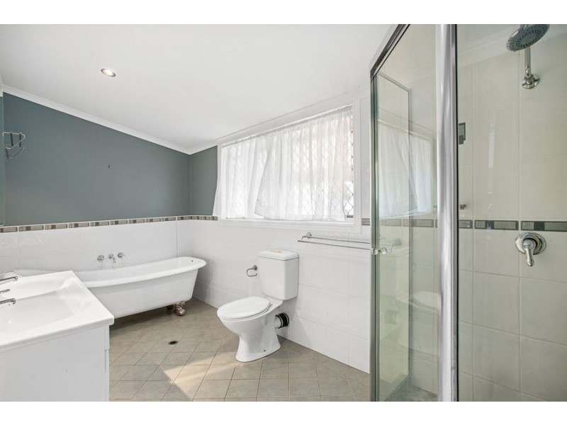 16 Paten Street, North Ipswich QLD 4305