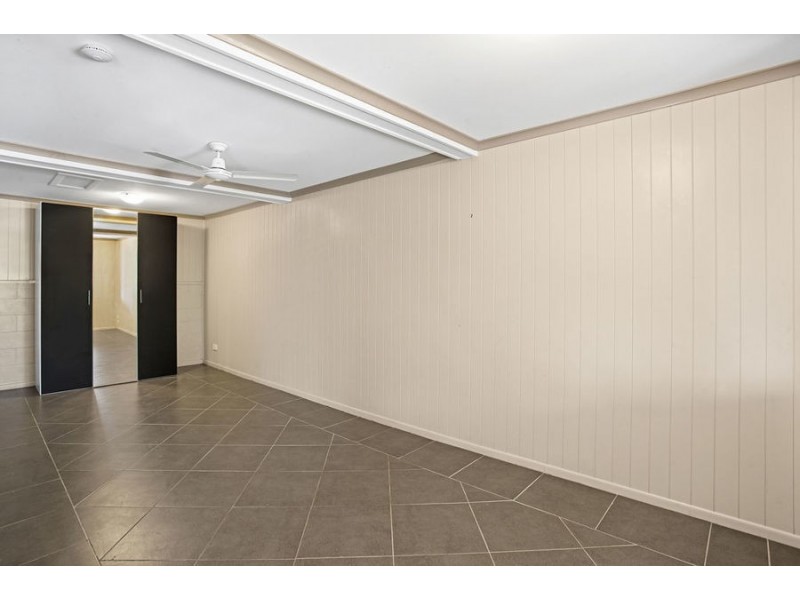 16 Paten Street, North Ipswich QLD 4305