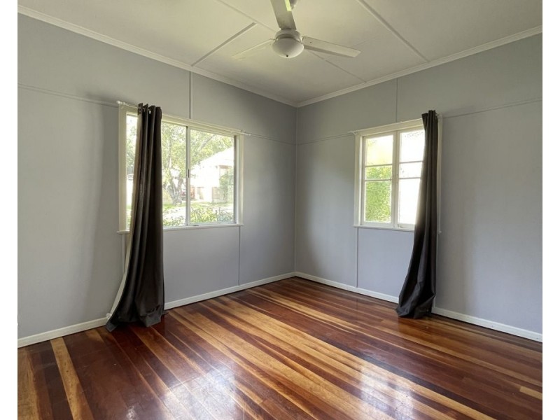 26A Liverpool St, North Ipswich QLD 4305
