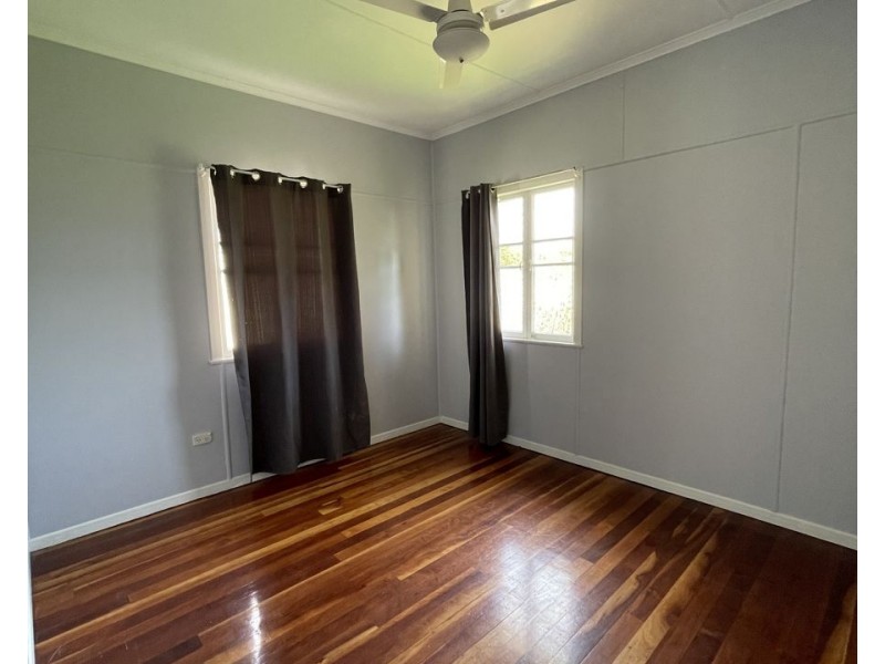 26A Liverpool St, North Ipswich QLD 4305