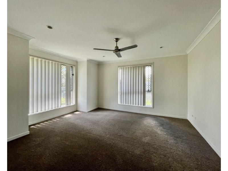 59 Kyoto St, Brassall QLD 4305