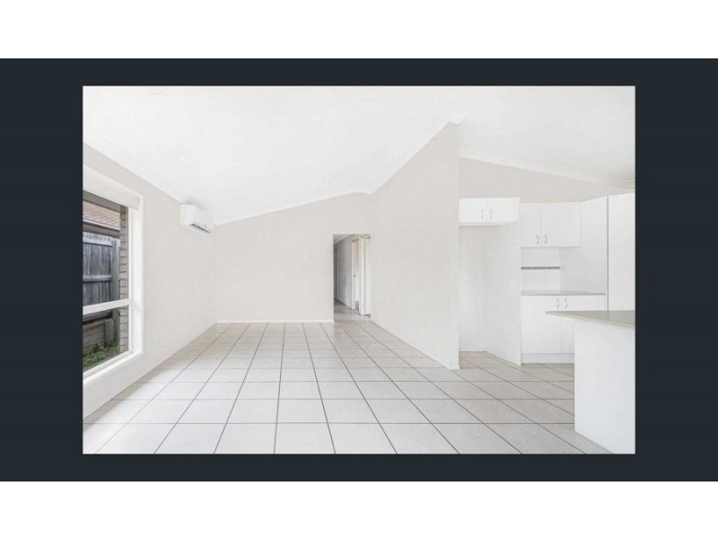 77 Dornoch Crs, Raceview QLD 4305