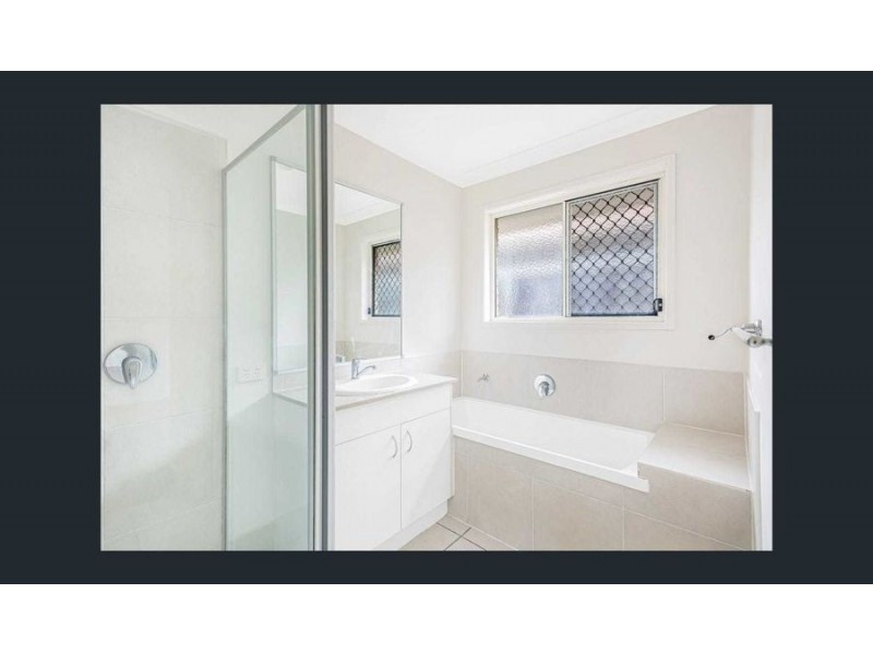 77 Dornoch Crs, Raceview QLD 4305