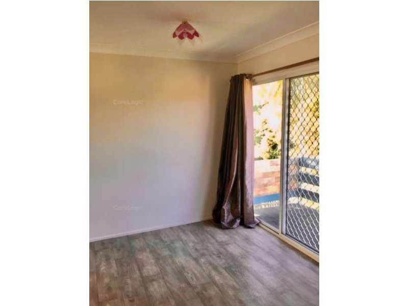 43 Creek Street, Bundamba QLD 4304