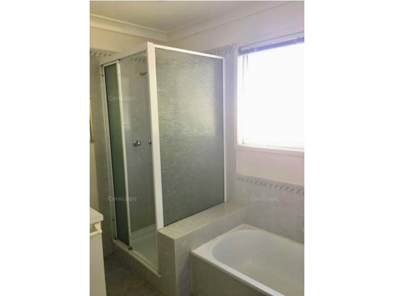43 Creek Street, Bundamba QLD 4304