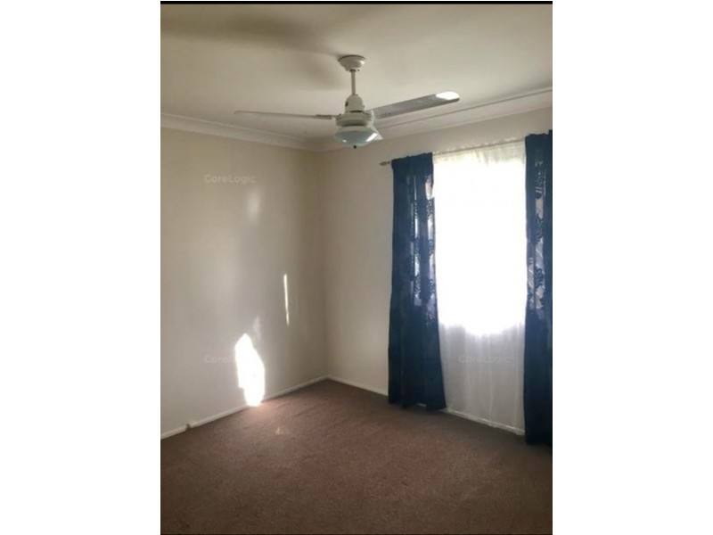 43 Creek Street, Bundamba QLD 4304
