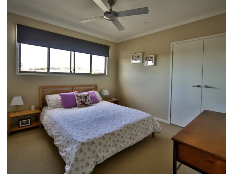 48 Geranium Drive, Springfield Lakes QLD 4300