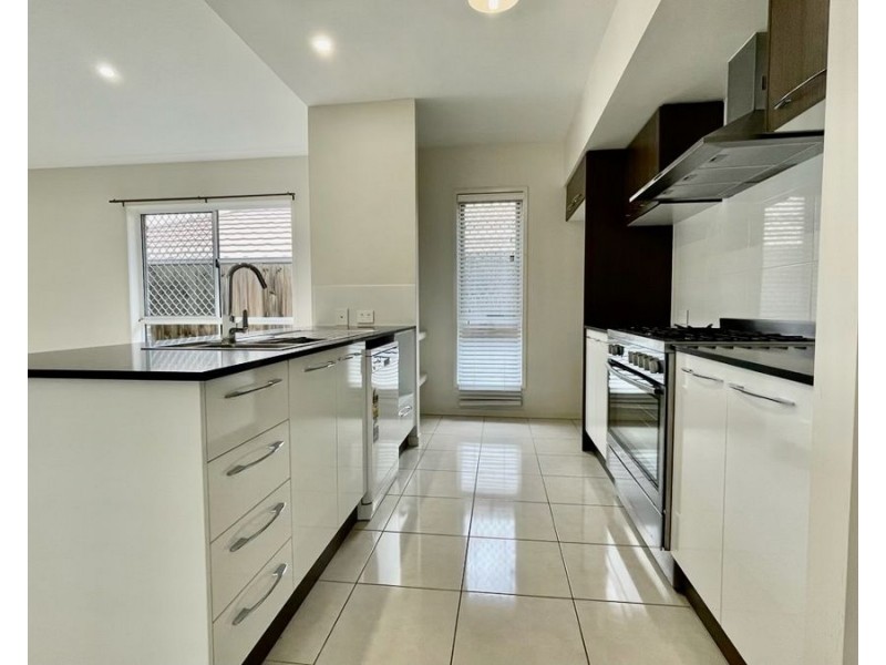 29 Butterfly Way, Ripley QLD 4306