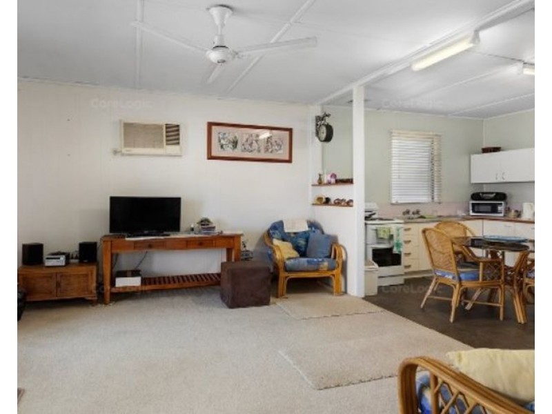 24 Flint St, North Ipswich QLD 4305
