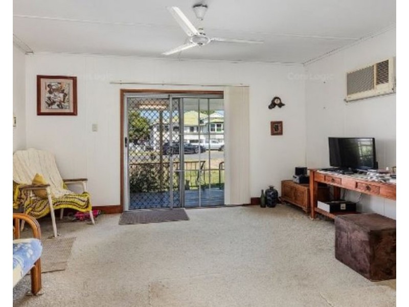 24 Flint St, North Ipswich QLD 4305