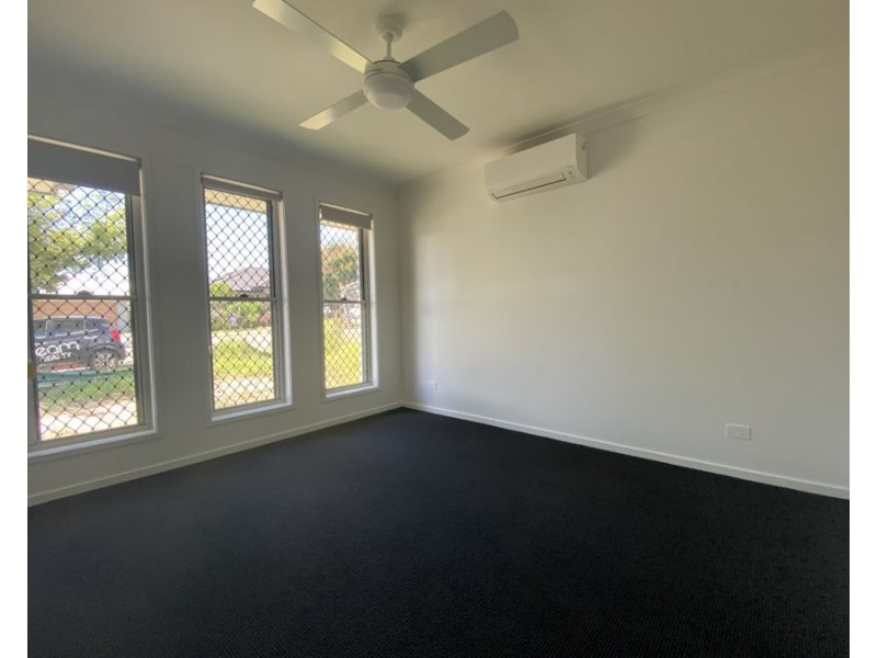 30 Barcoo Drive, Plainland QLD 4341