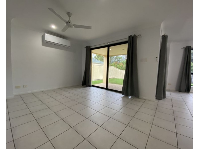 3 Katrina Way, Raceview QLD 4305