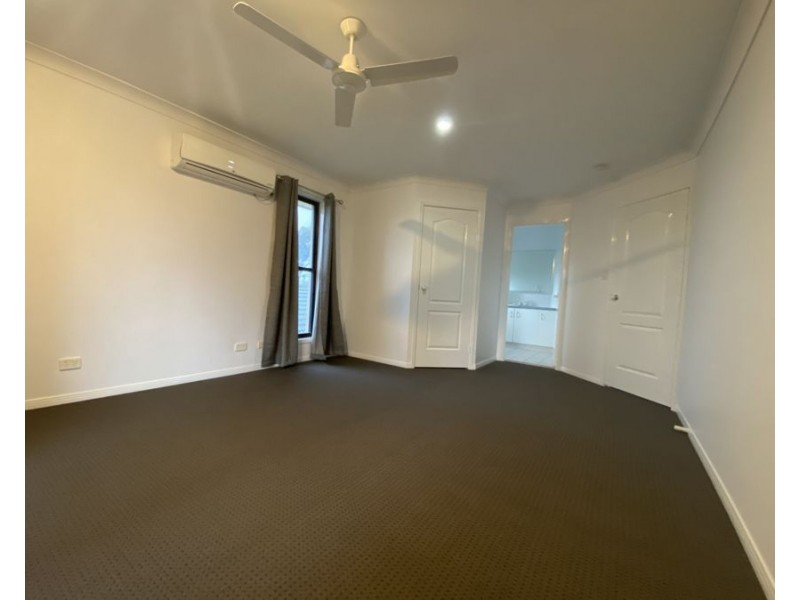 3 Katrina Way, Raceview QLD 4305