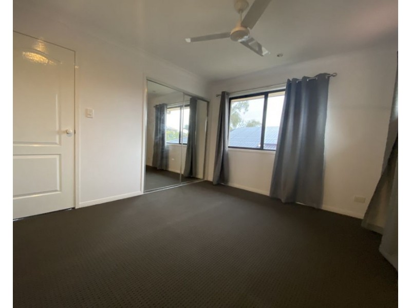 3 Katrina Way, Raceview QLD 4305