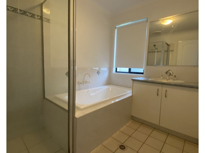 3 Katrina Way, Raceview QLD 4305