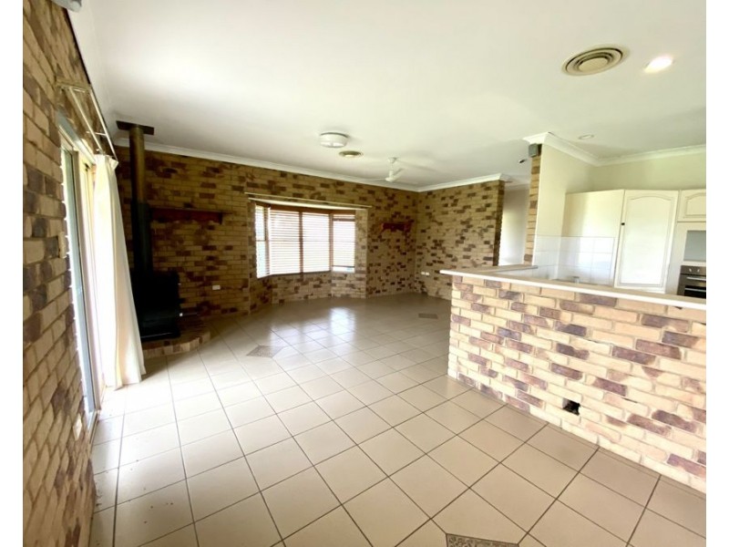 827 Rosewood Warrill View Rd, Lower Mount Walker QLD 4340